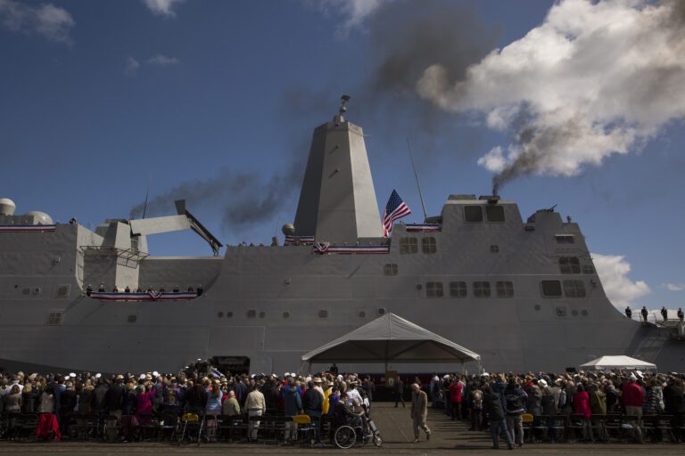 180421-M-ZI433-768
PORTLAND, Ore. (April 21, 2018) Visitors cheer as the amphibious transport dock ship USS Portland (LPD 27) comes to life during a commissioning ceremony in Portland, Ore. Portland is the U.S. Navy’s 11th San Antonio-class amphibious transport dock ship, third ship to bear the name Portland and the first ship to be named solely for Oregon’s largest city. (U.S. Marine Corps photo by Sgt. Steven Tran/Released)